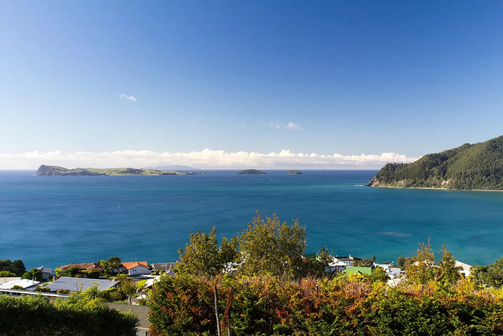l'île Slipper et les îlots au large de Tairua vus depuis le mont Paku