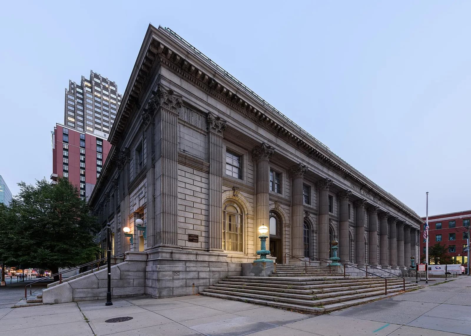l'ancienne poste principale néoclassique de Jersey City sur Montgomery Street