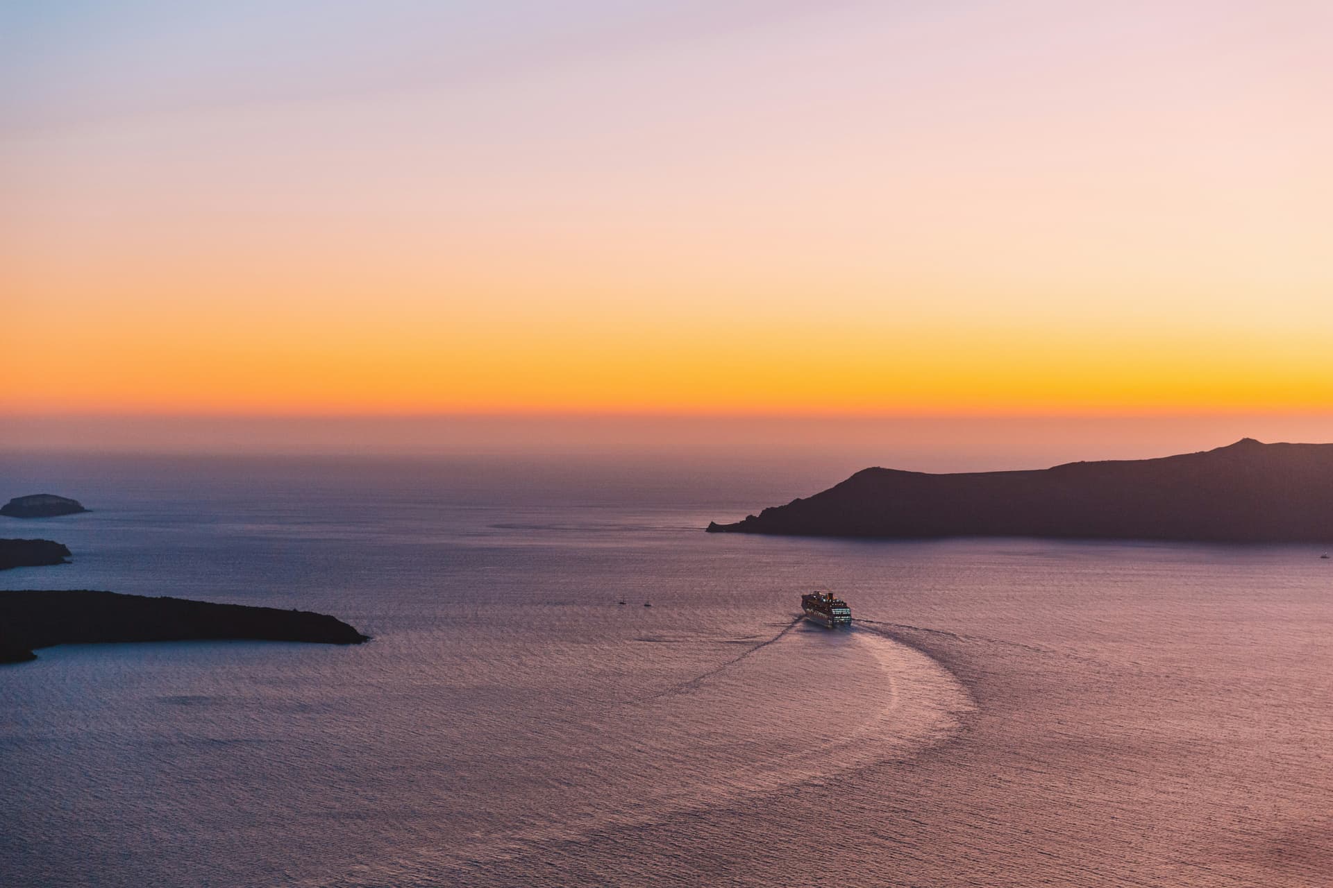 Catamaran sunset cruise on the Santorini caldera