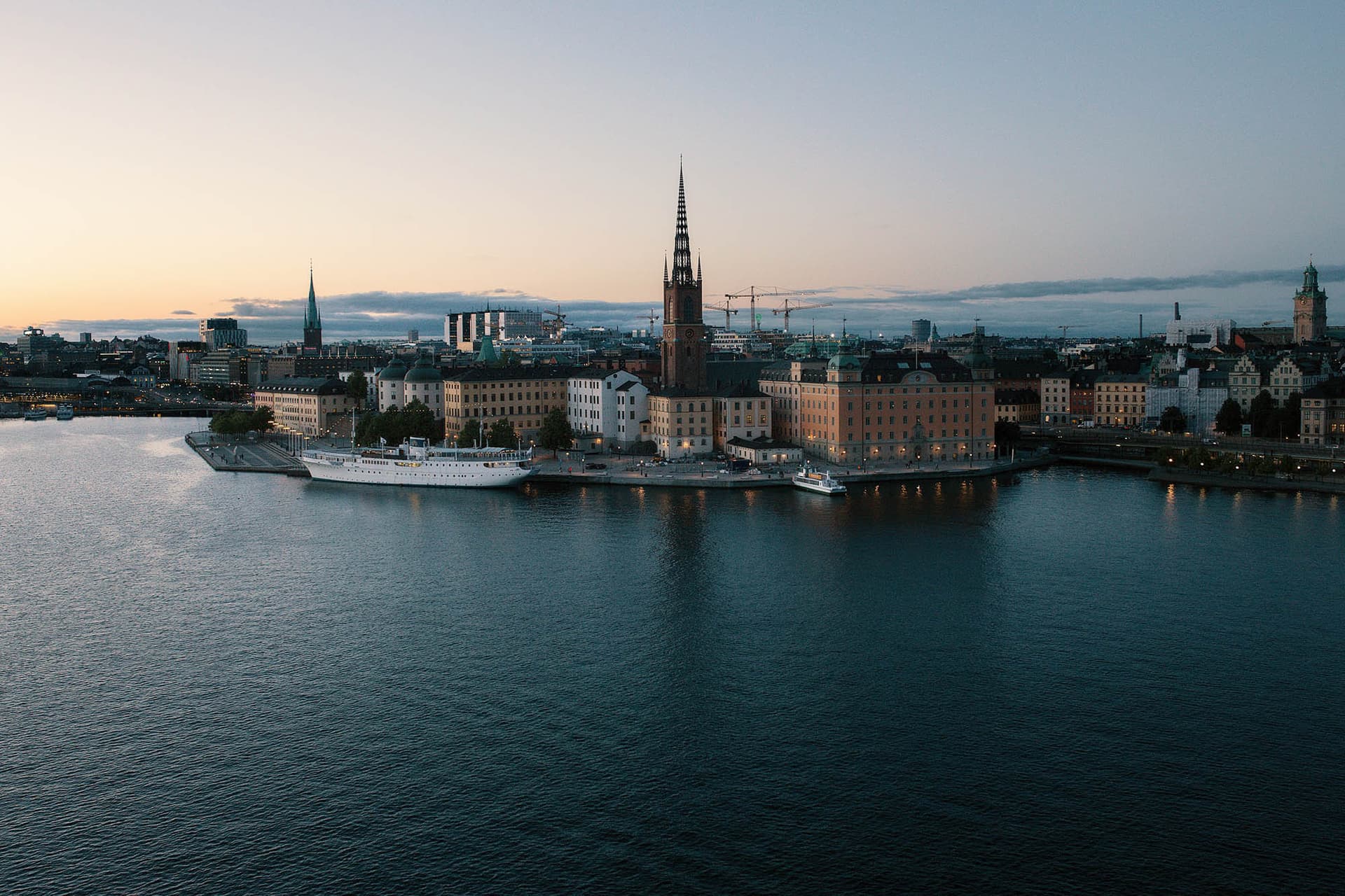 What budget for travelling to Stockholm?