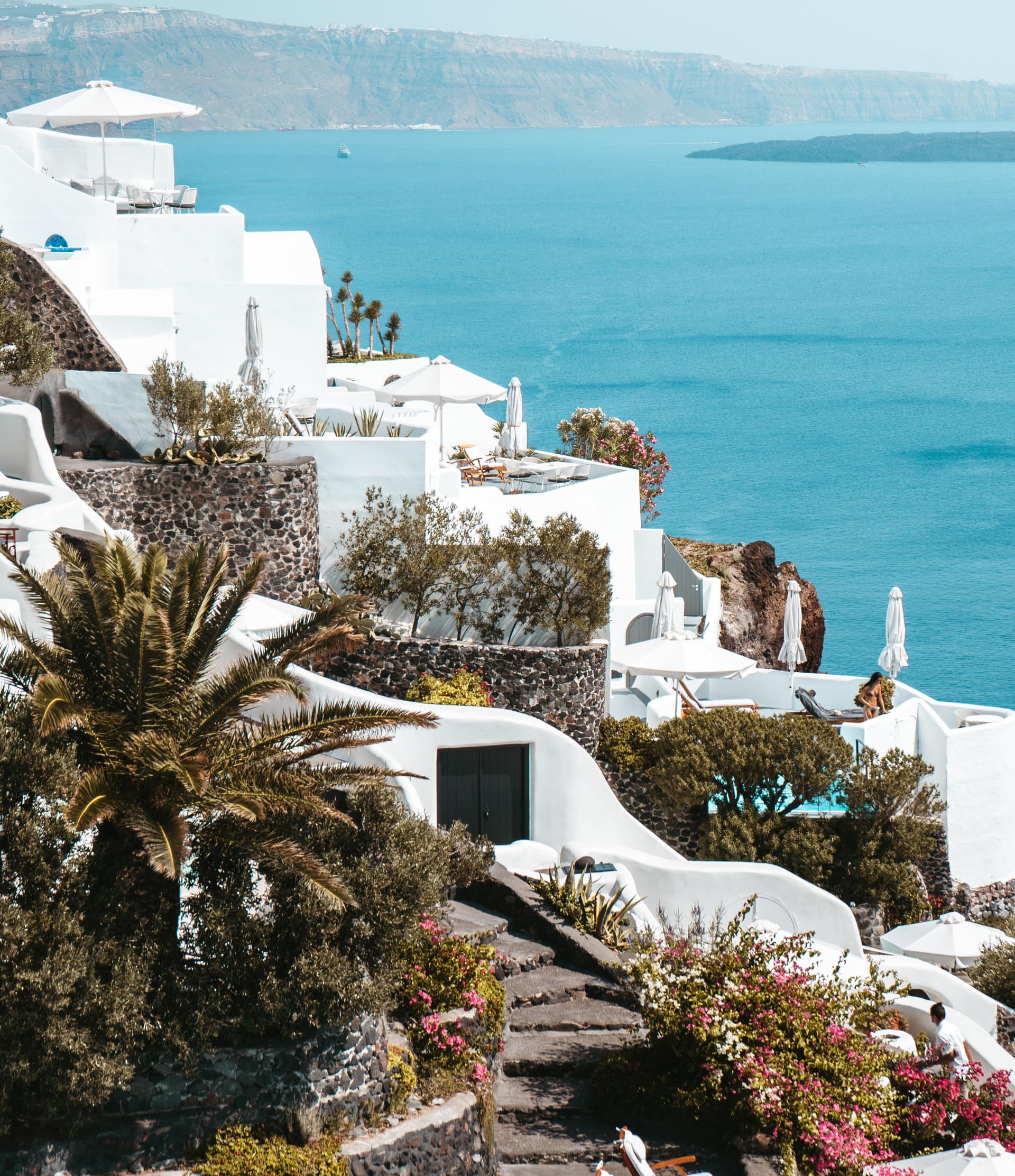 Alleyways of Oia in Santorini