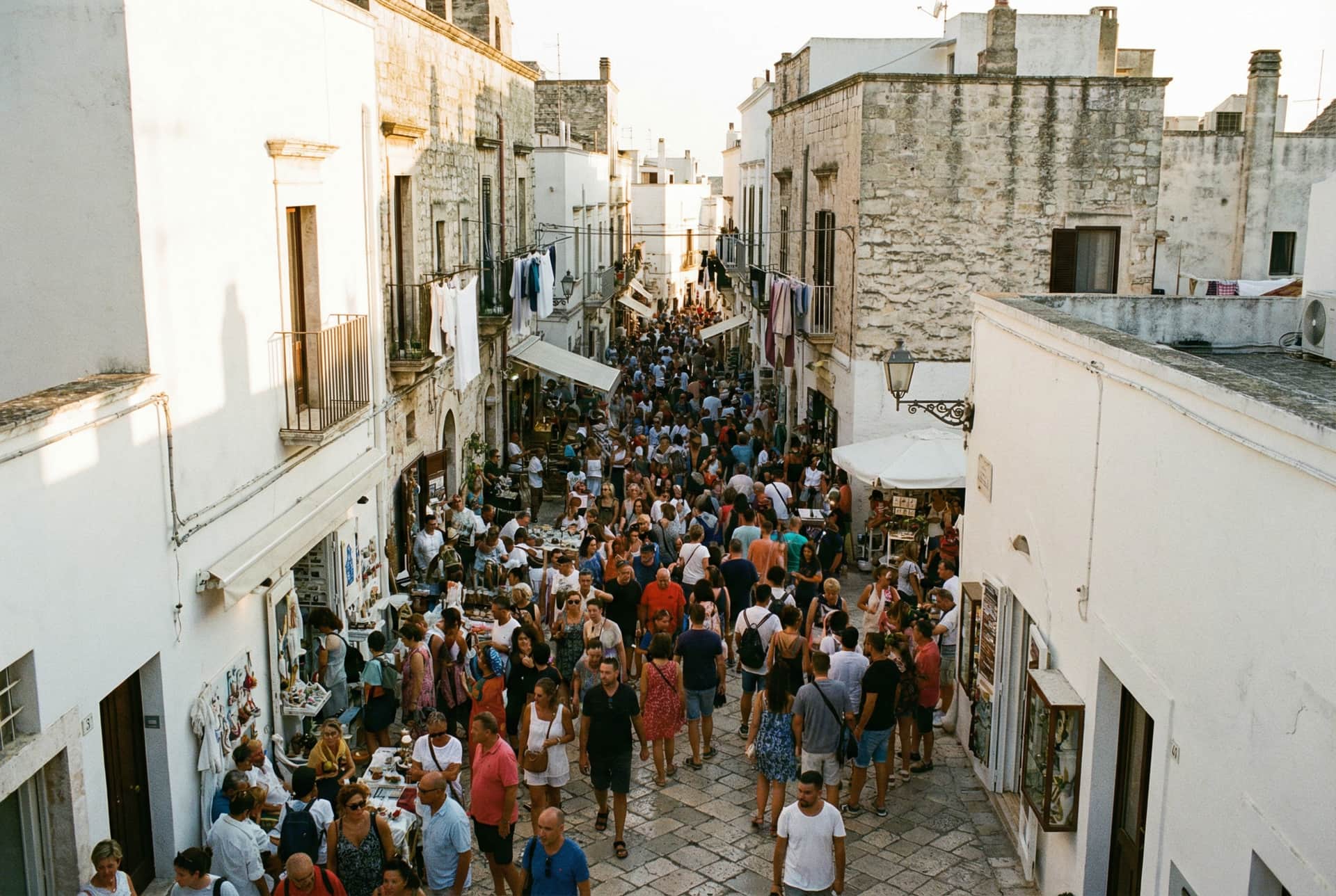 Une résolution historique pour redistribuer les flux touristiques en Europe