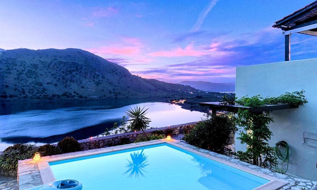 Traditional Cretan taverna with views of Lake Kournas