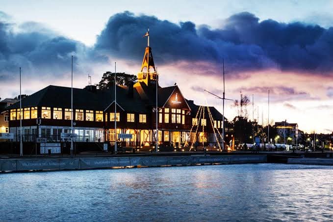 Discover the Sandhamn Seglarhotell