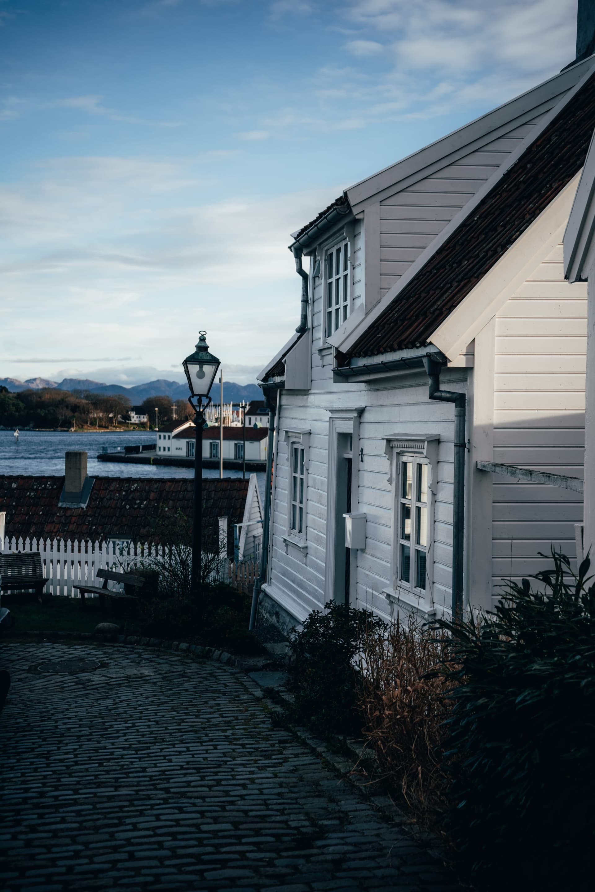 Explorer le charme de Gamle Stavanger : visite de la vieille ville