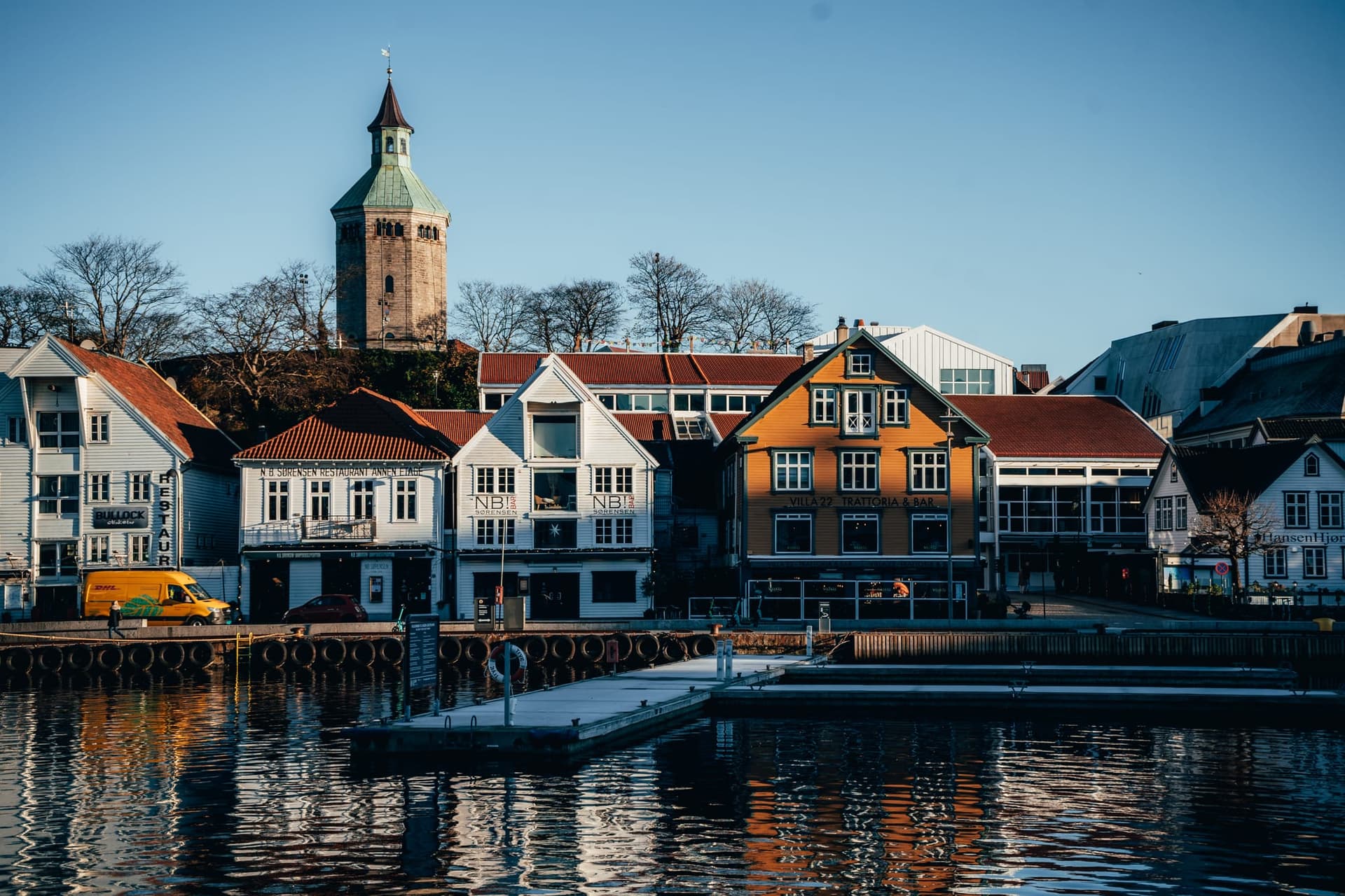 Explorer le charme de Gamle Stavanger : visite de la vieille ville