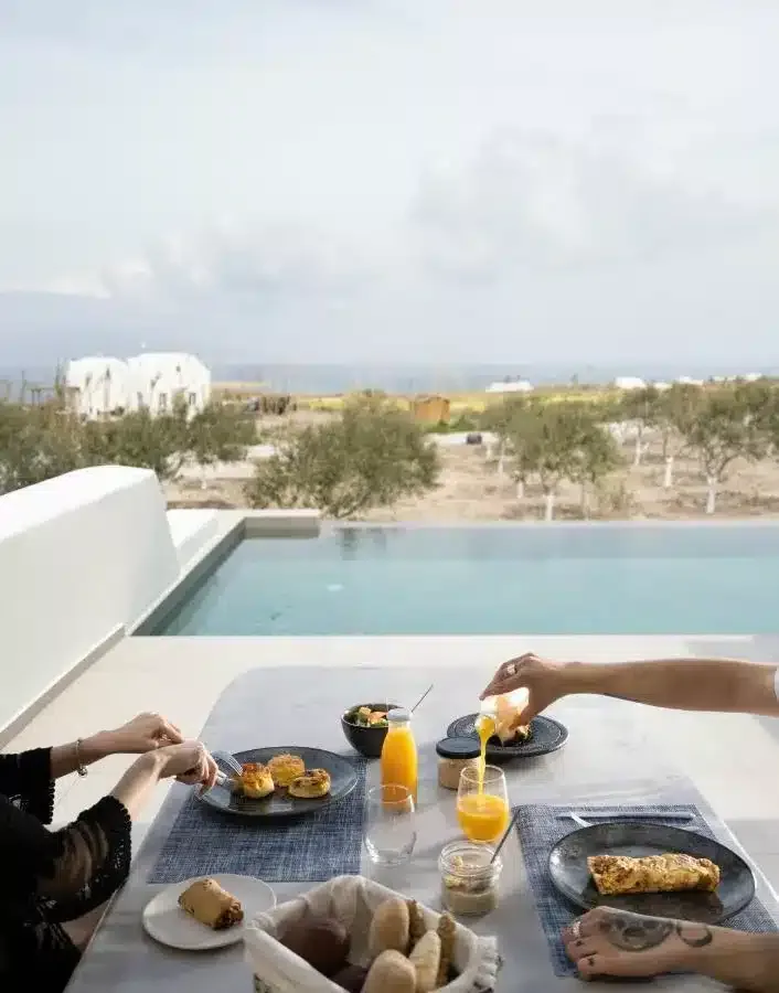 Les 7 meilleurs hôtels de Luxe d’Oia, à Santorin en 2025