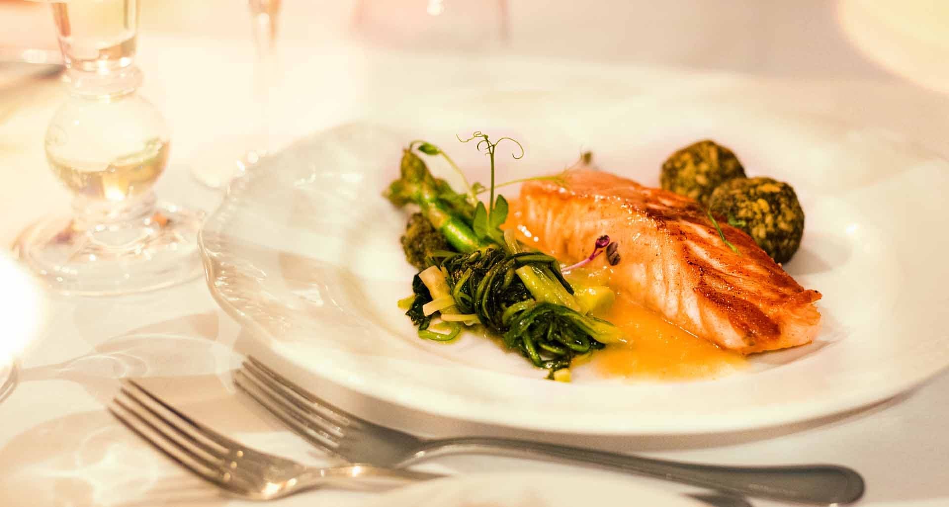 Les 8 Meilleurs restaurants d’Oia à Santorin