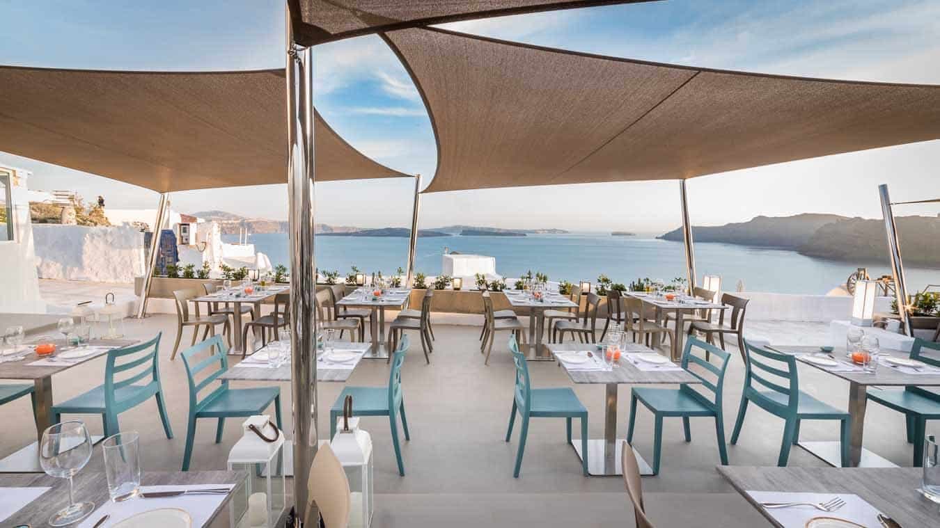 Les 10 Meilleurs bars de Santorin pour boire un verre