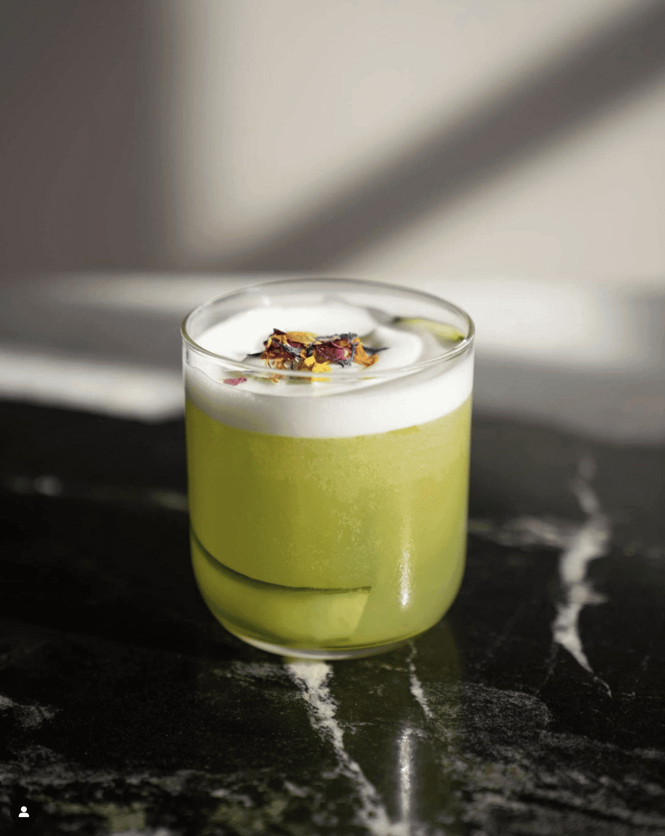 Les 10 Meilleurs bars de Santorin pour boire un verre