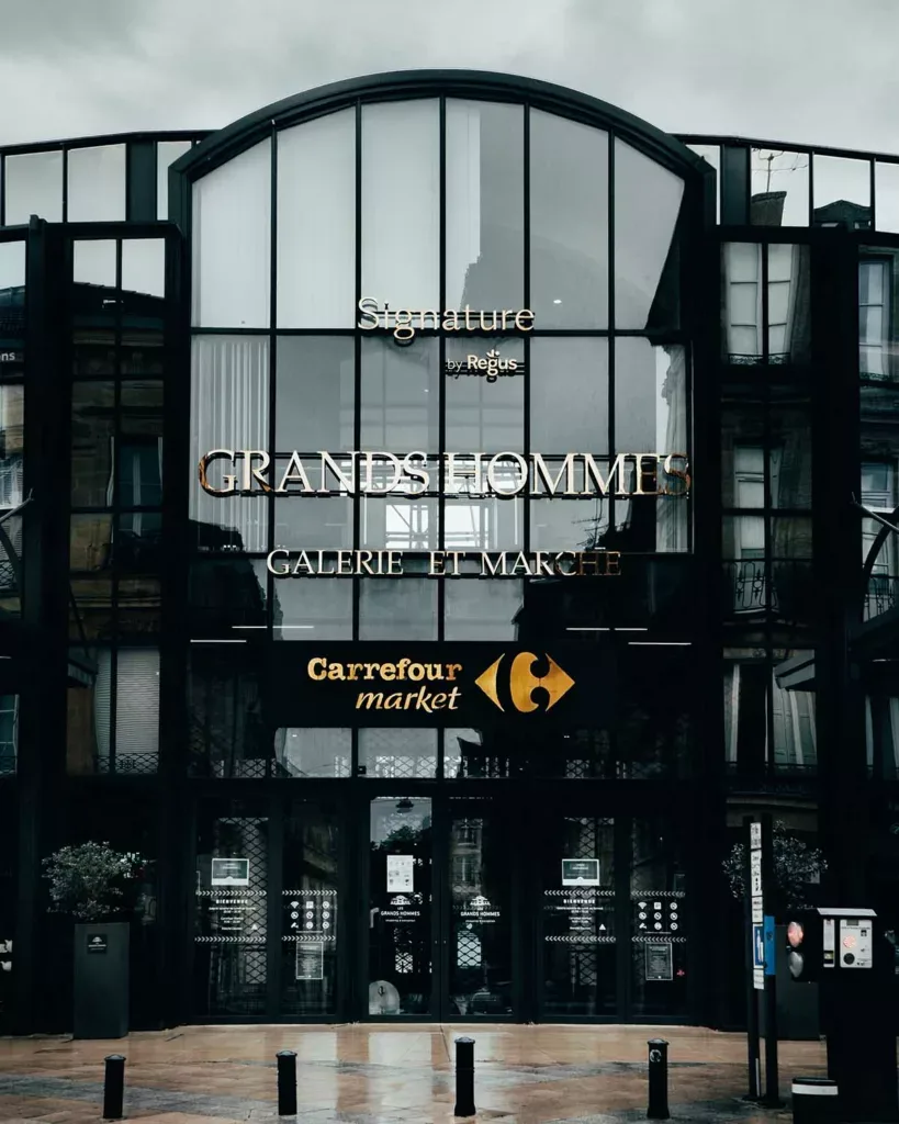 Errances pluvieuses nostalgiques à Bordeaux