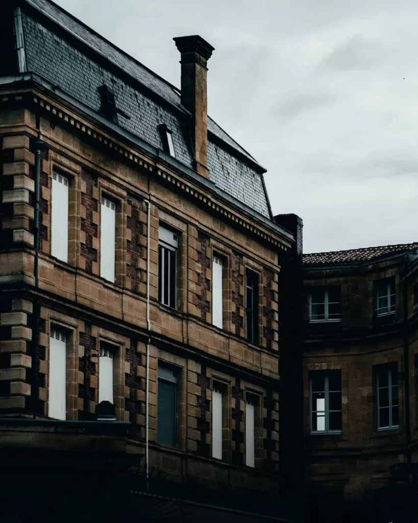 Errances pluvieuses nostalgiques à Bordeaux