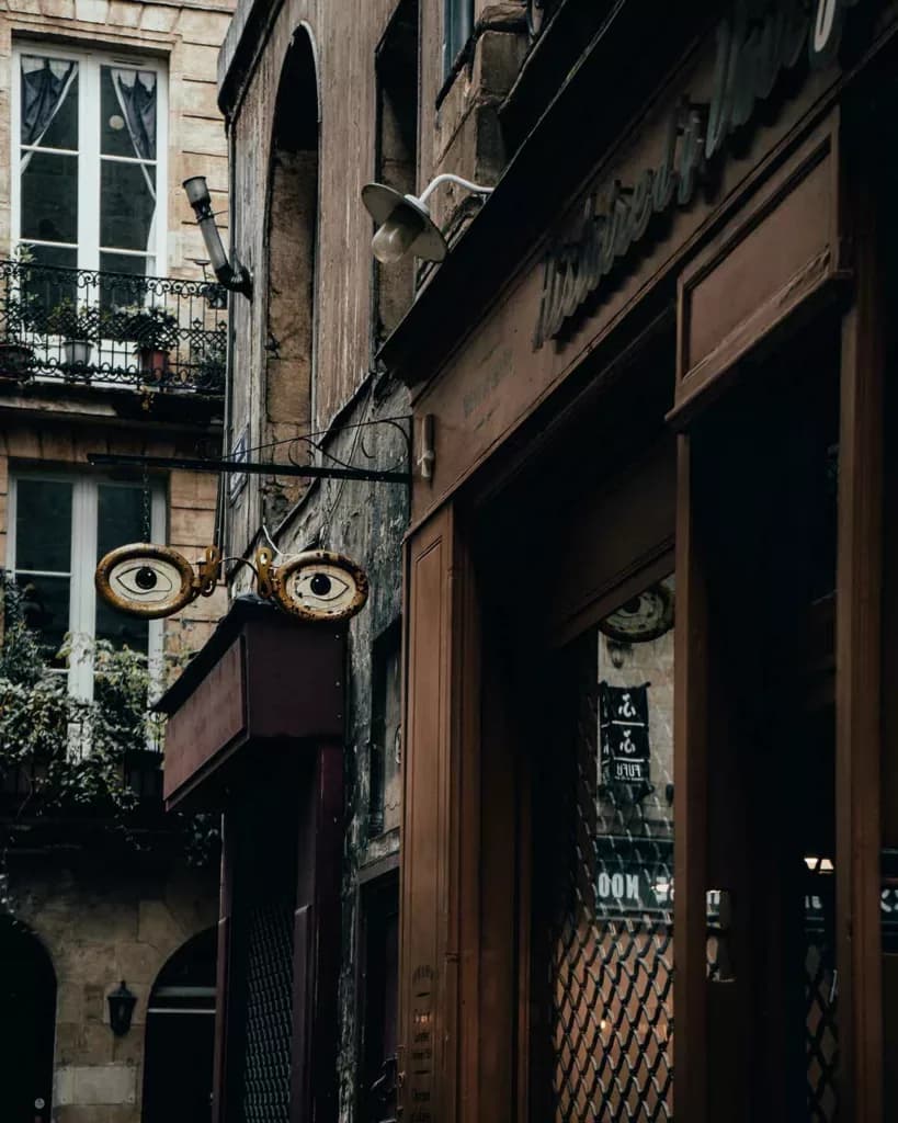 Errances pluvieuses nostalgiques à Bordeaux