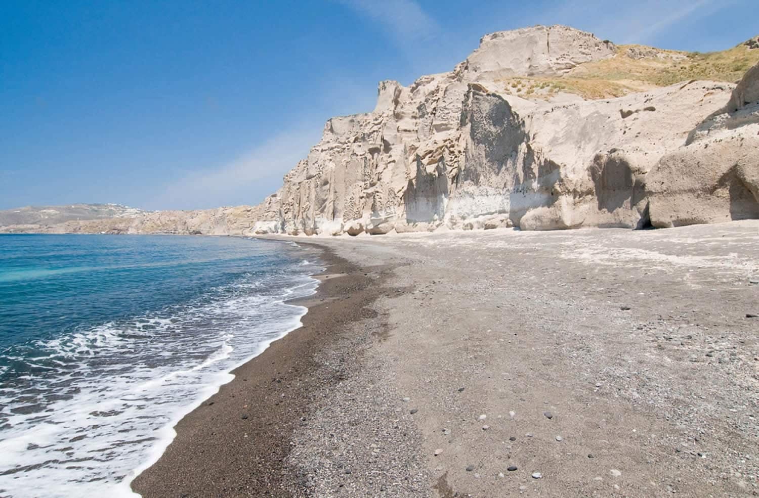 À savoir avant de visiter White Beach à Santorin