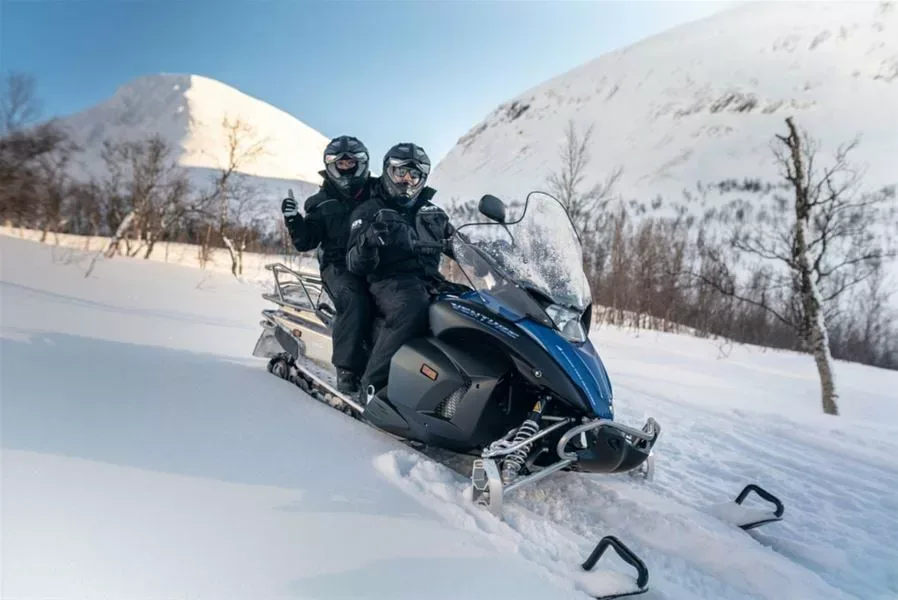 Tour en Motoneige à Tromsø avec Camp Tamok