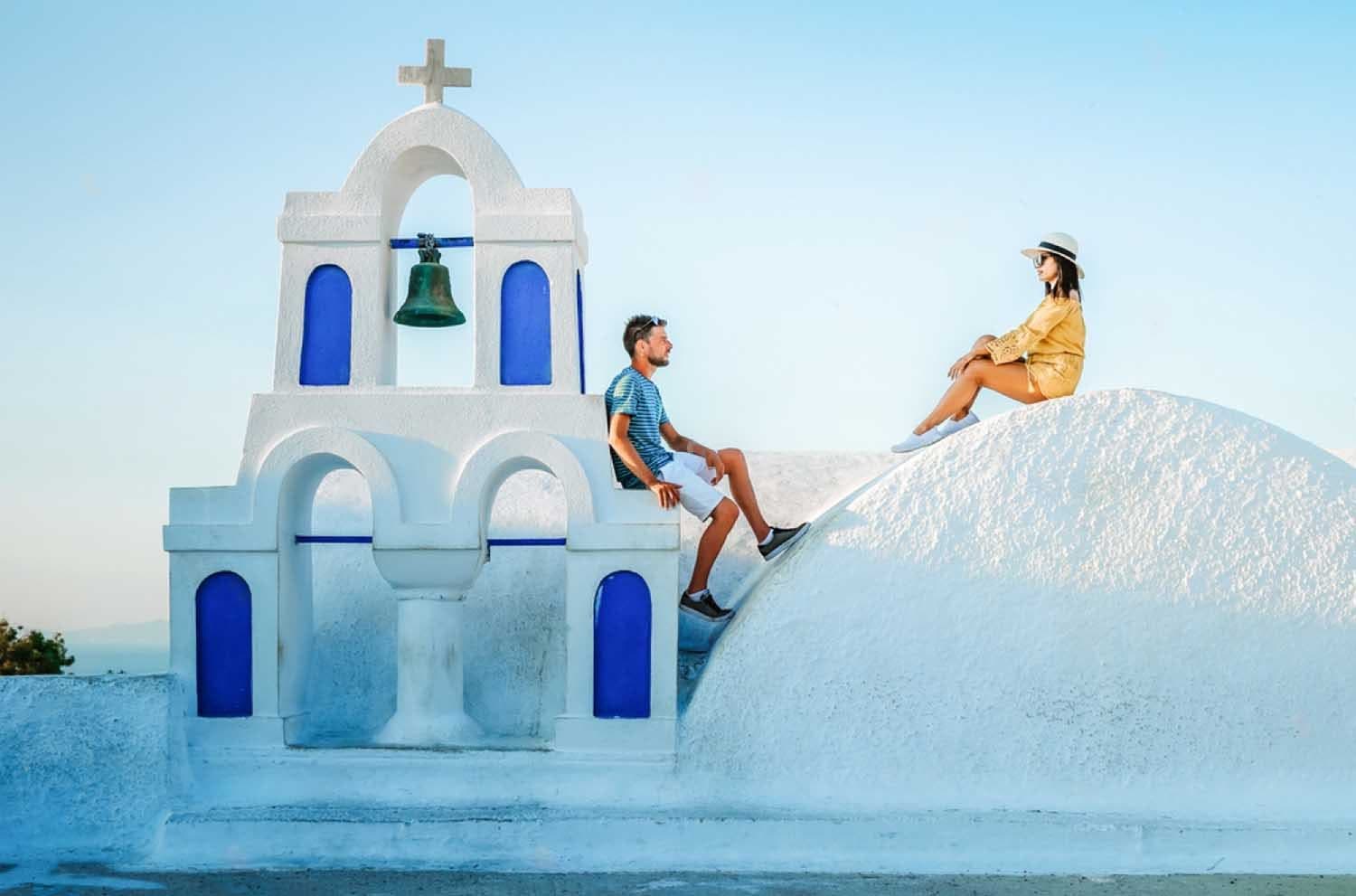 Découvrez le charme d’Oia : un guide du village de Santorin