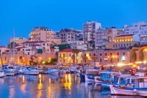 Les îles Grecques à explorer depuis Santorin en ferry – Comparaison