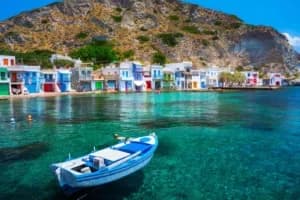 Les îles Grecques à explorer depuis Santorin en ferry – Comparaison