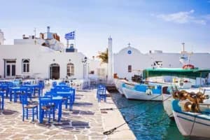 Les îles Grecques à explorer depuis Santorin en ferry – Comparaison