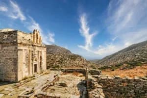 Les îles Grecques à explorer depuis Santorin en ferry – Comparaison
