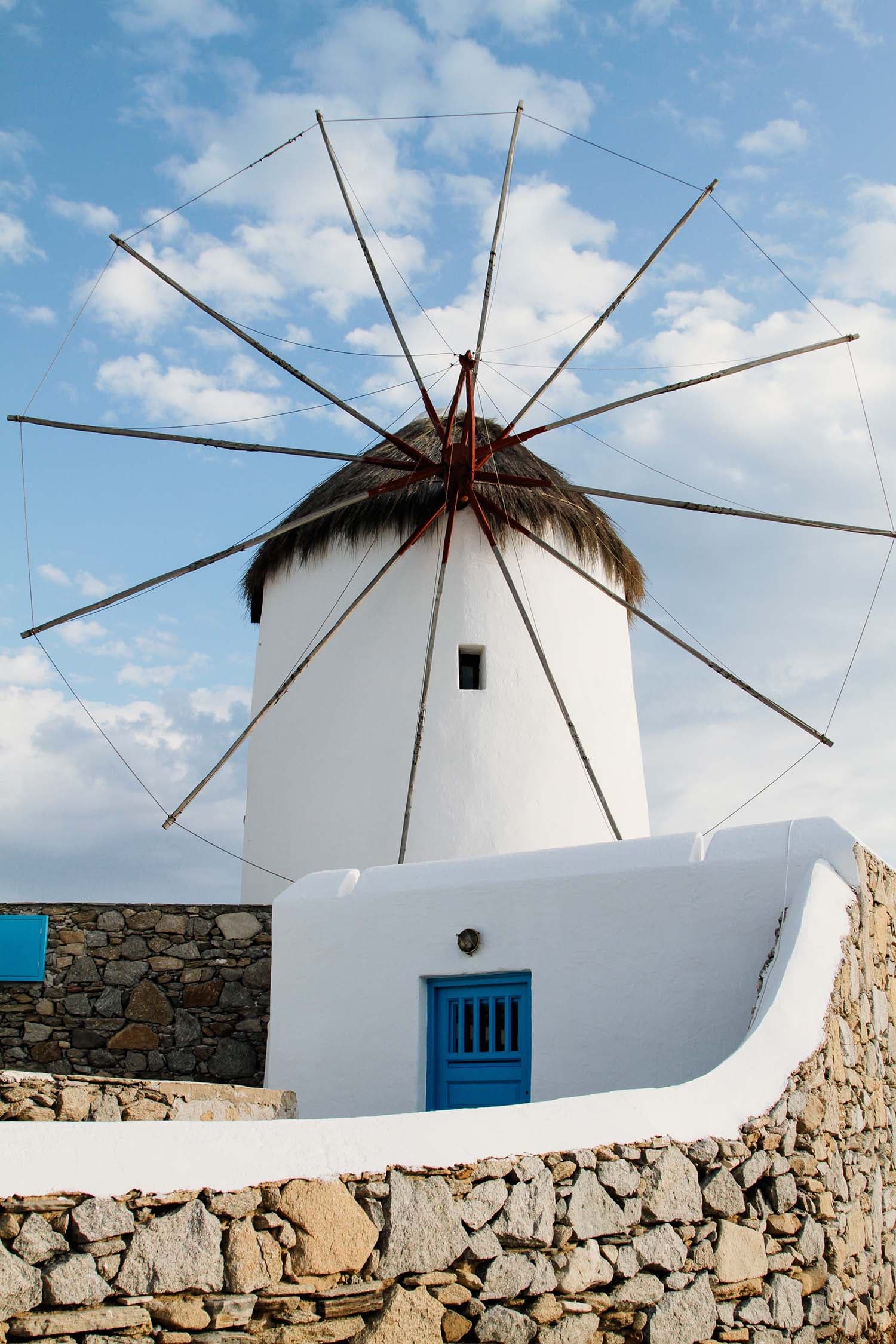 Sécurité à Santorin en 2026 – Est-ce une île sûre ?