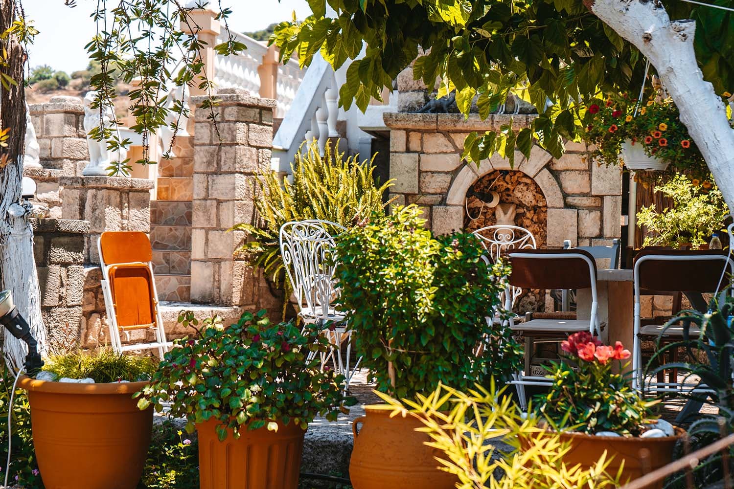 Argiroupoli village crete — Le village enchanteur d’Argiroupoli – Une Oasis en Crète