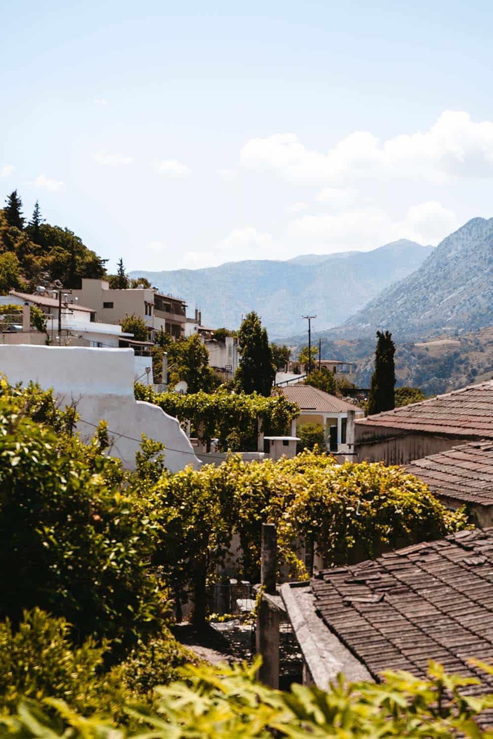 Argiroupoli village crete — Le village enchanteur d’Argiroupoli – Une Oasis en Crète