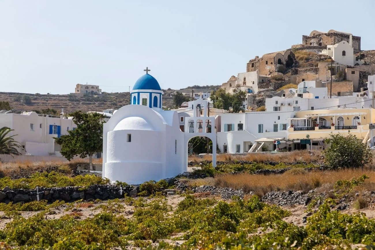 Explorez tous les villages de Santorin
