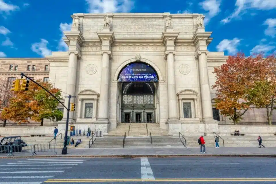Le Musée Américain d’Histoire Naturelle de New York : Guide Complet