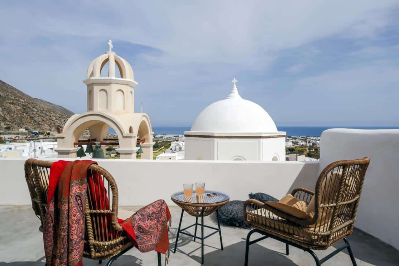 Explorez tous les villages de Santorin