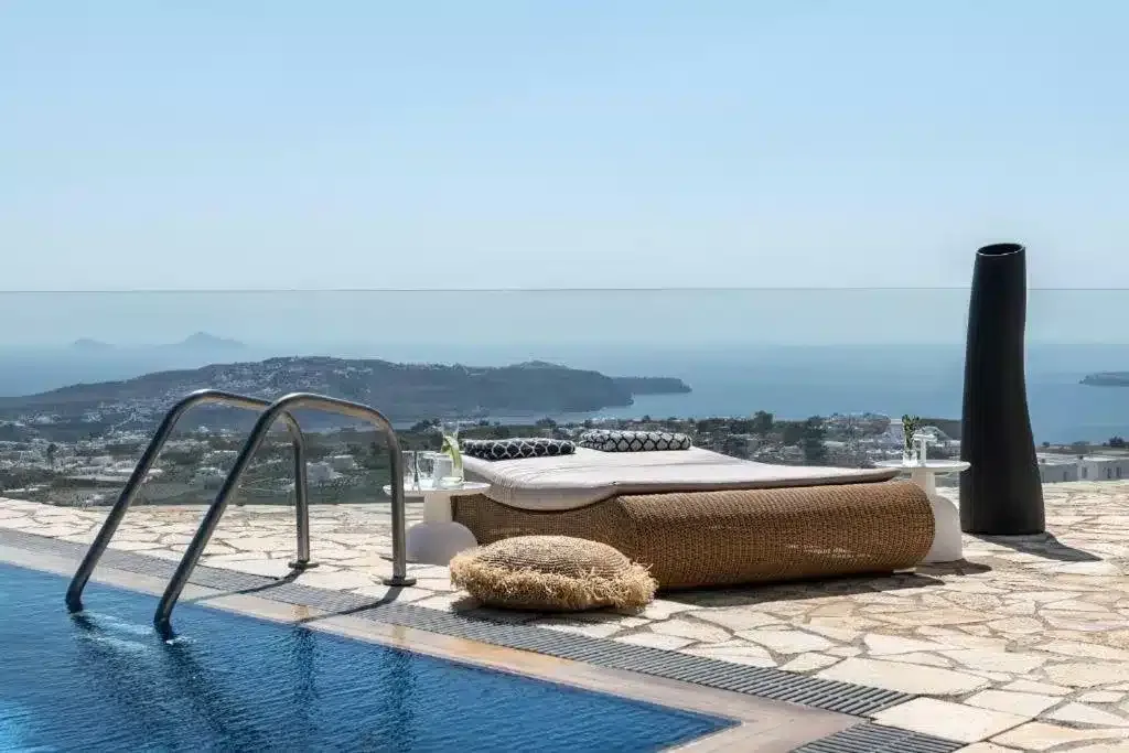 Voyager à Santorini en Janvier : Activités, Budget et Conseils
