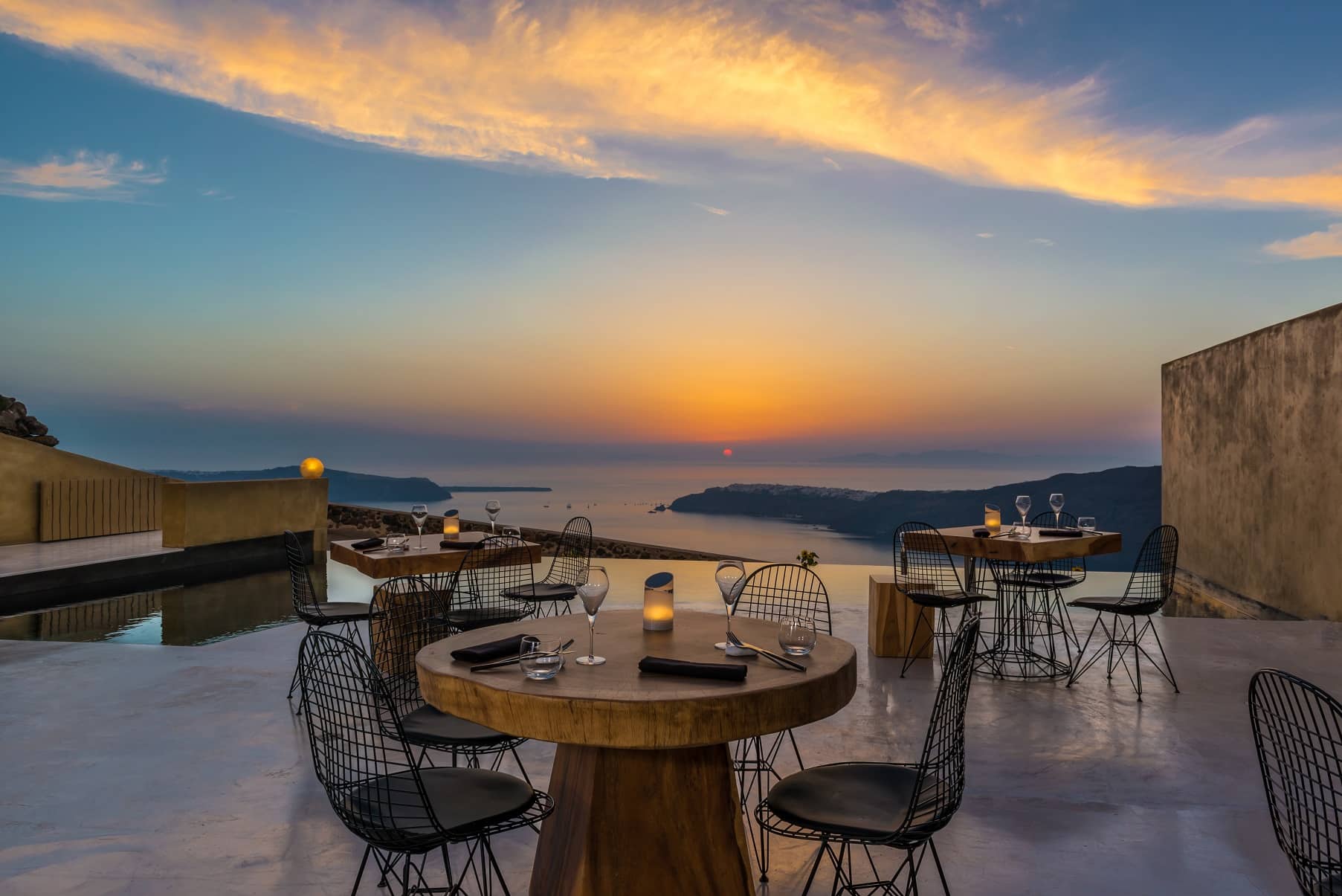10 Meilleurs hôtels de luxe à Imerovigli sur Santorin