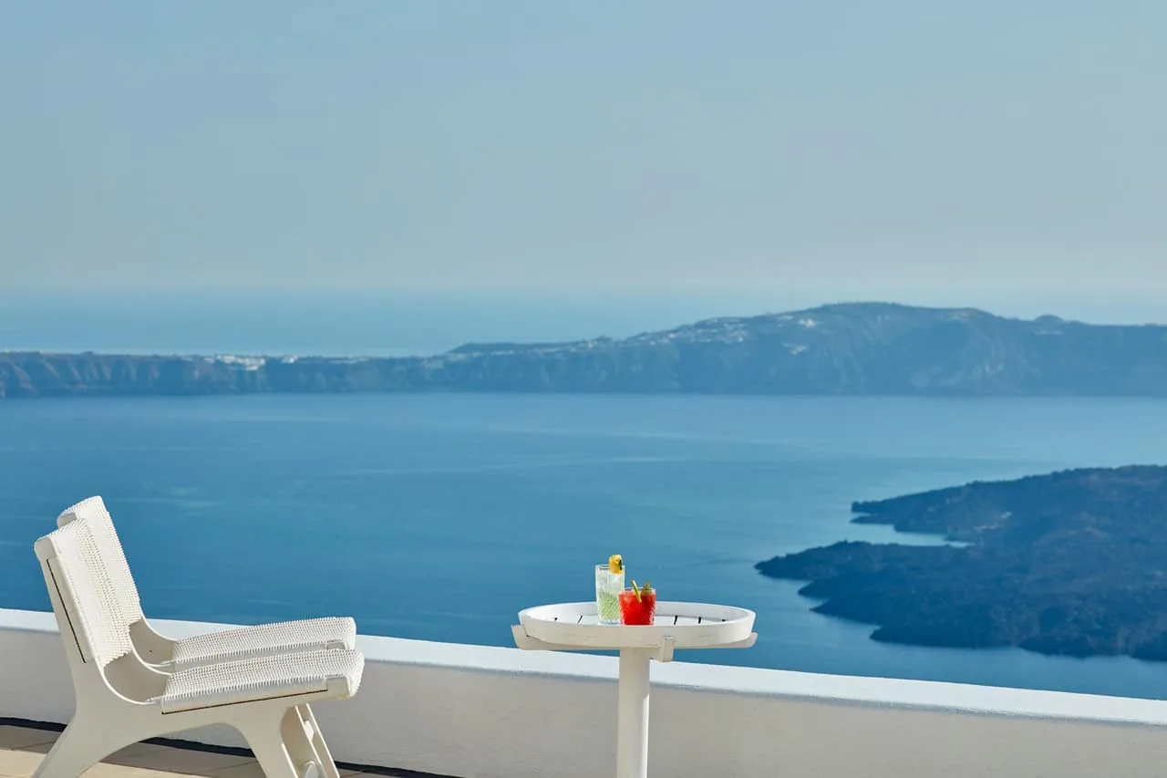 10 Meilleurs hôtels de luxe à Imerovigli sur Santorin