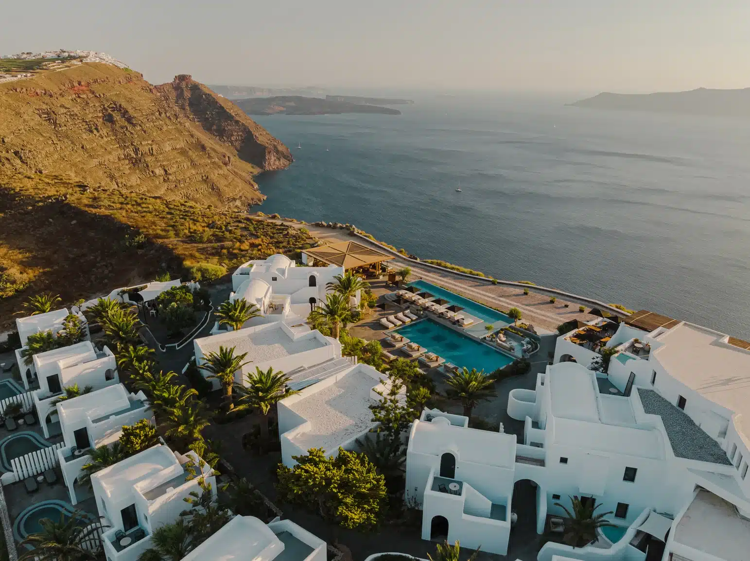 10 Meilleurs hôtels de luxe à Imerovigli sur Santorin