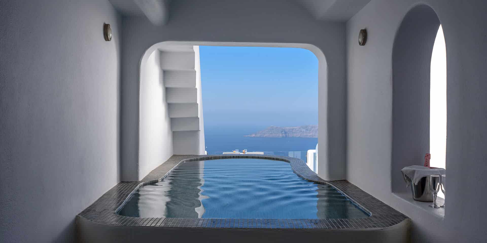 10 Meilleurs hôtels de luxe à Imerovigli sur Santorin
