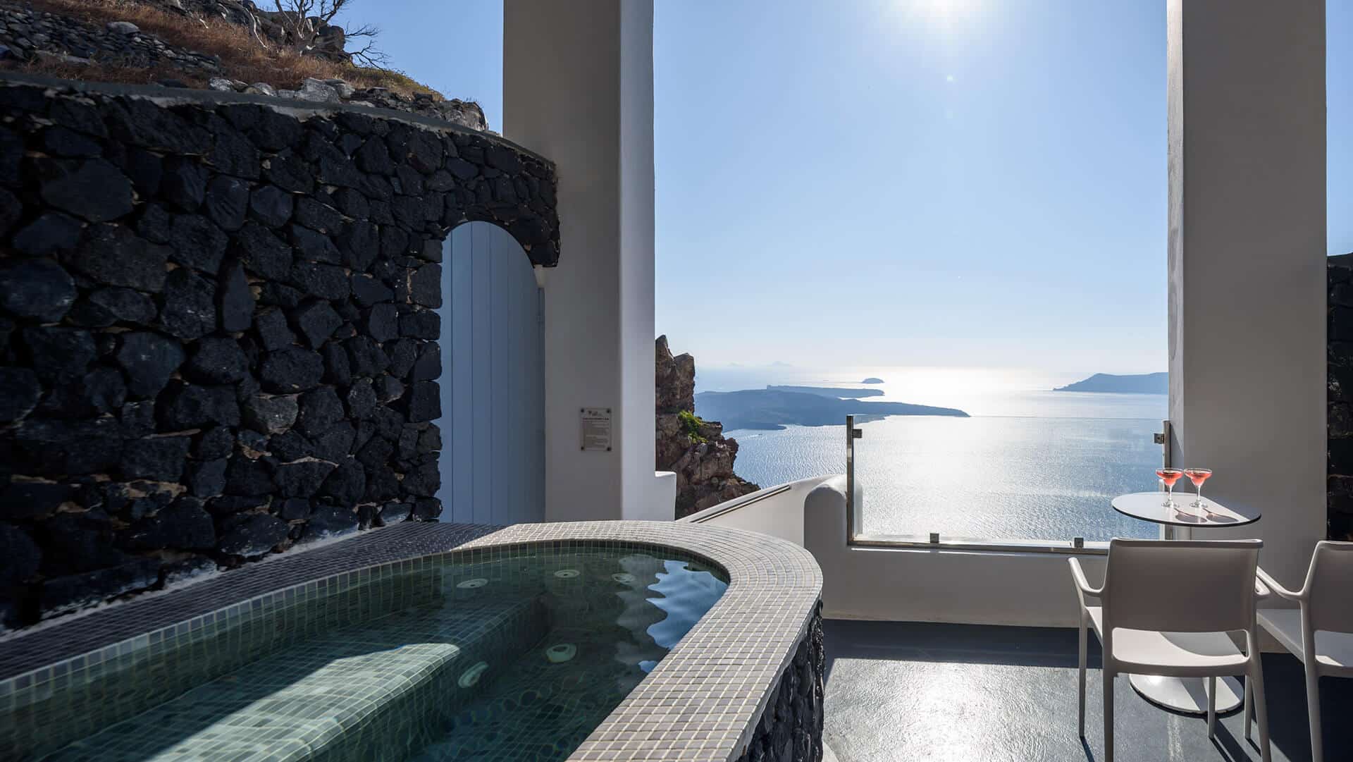 10 Meilleurs hôtels de luxe à Imerovigli sur Santorin