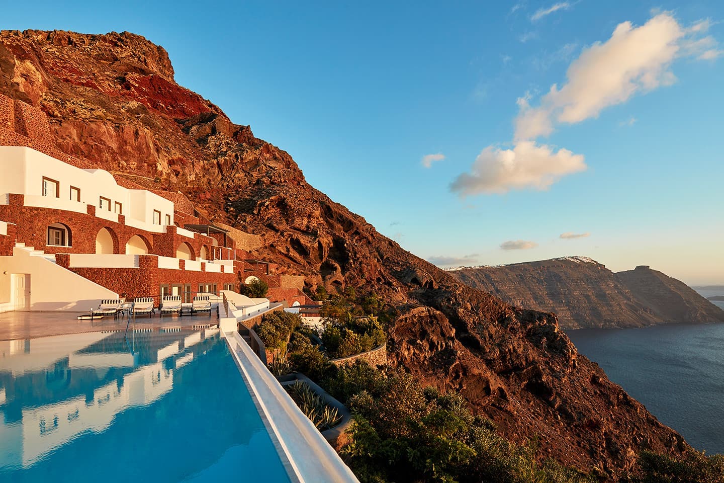 10 Meilleurs hôtels de luxe à Imerovigli sur Santorin