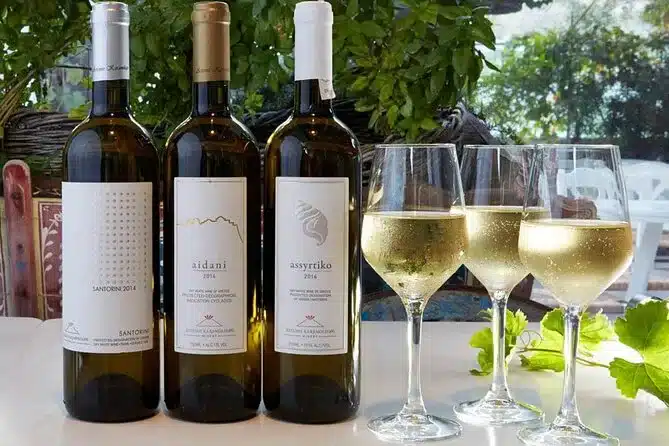 Découvrez les vins de Santorini