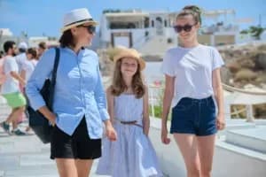 Voyager à Santorini en Famille - Le guide