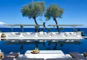 Voyager en famille à Santorini - Bellonias Villas