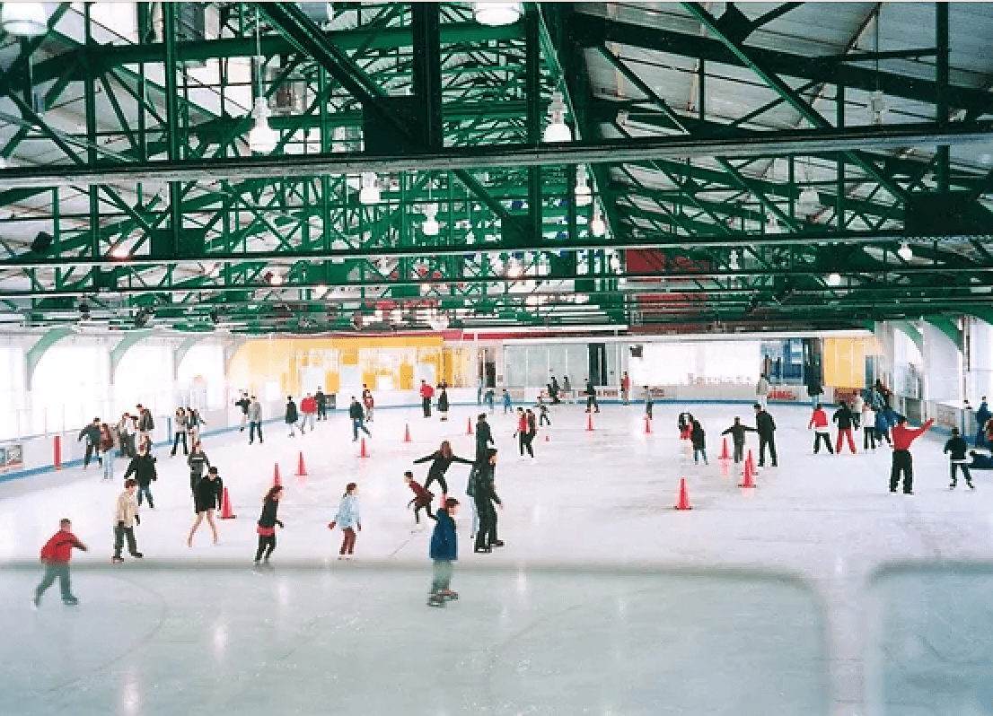Où faire du patin à glace à New York : les 14 meilleurs endroits