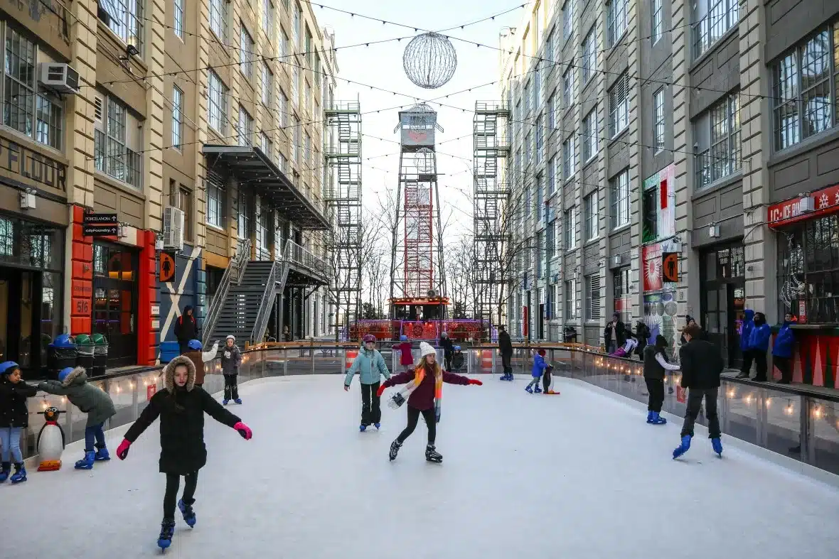 Où faire du patin à glace à New York : les 14 meilleurs endroits