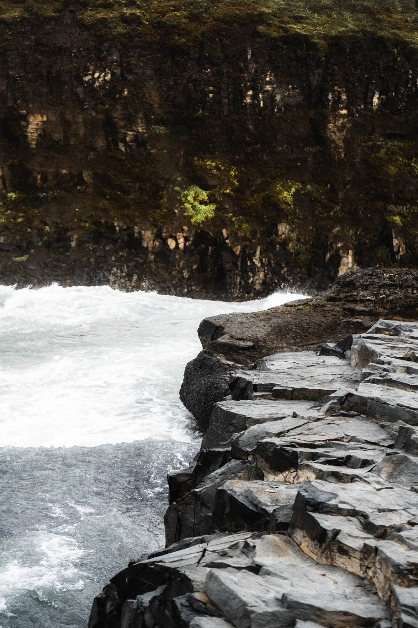 Gullfoss : La cascade d’or les plus impressionantes d’Islande – Le guide ultime