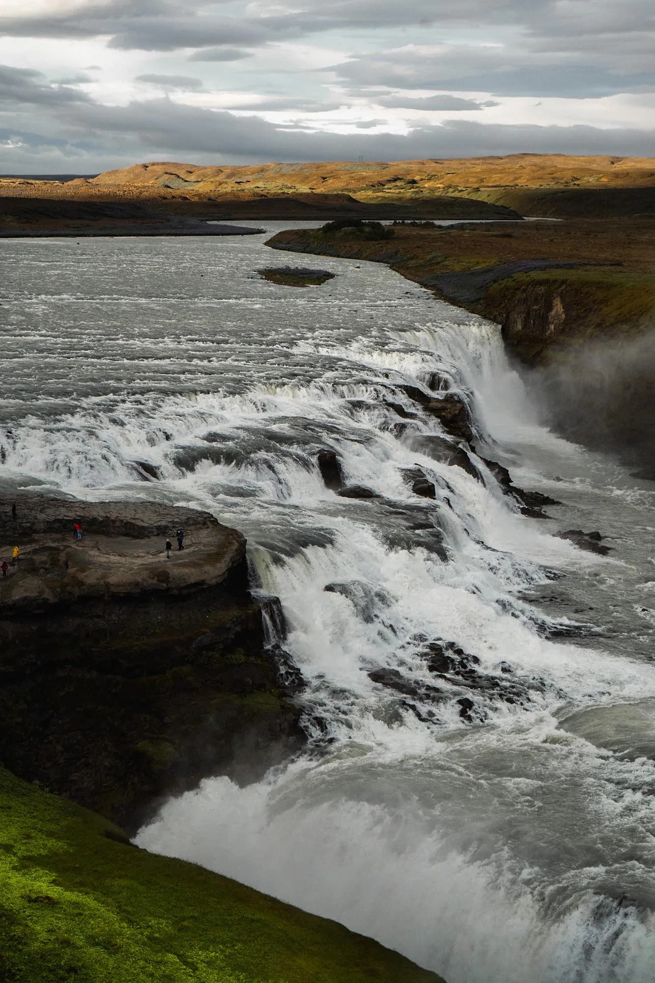Gullfoss : La cascade d’or les plus impressionantes d’Islande – Le guide ultime