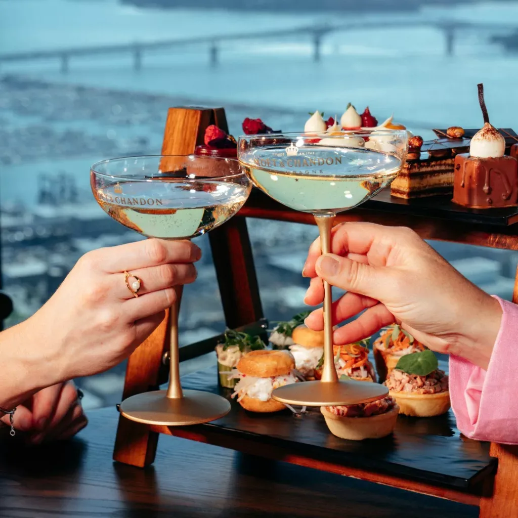 Visiter la Sky Tower d’Auckland : expérience panoramique à haute altitude