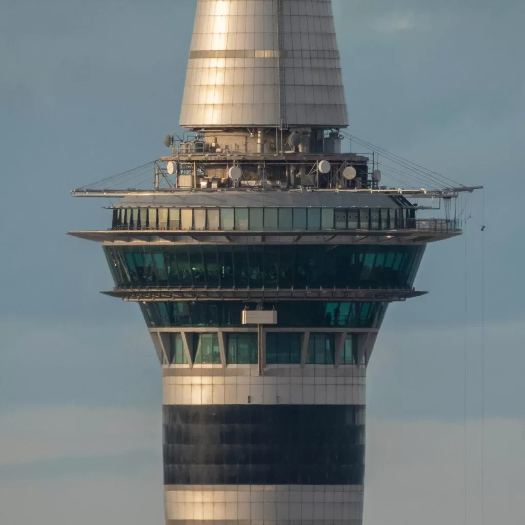 Visiter la Sky Tower d’Auckland : expérience panoramique à haute altitude