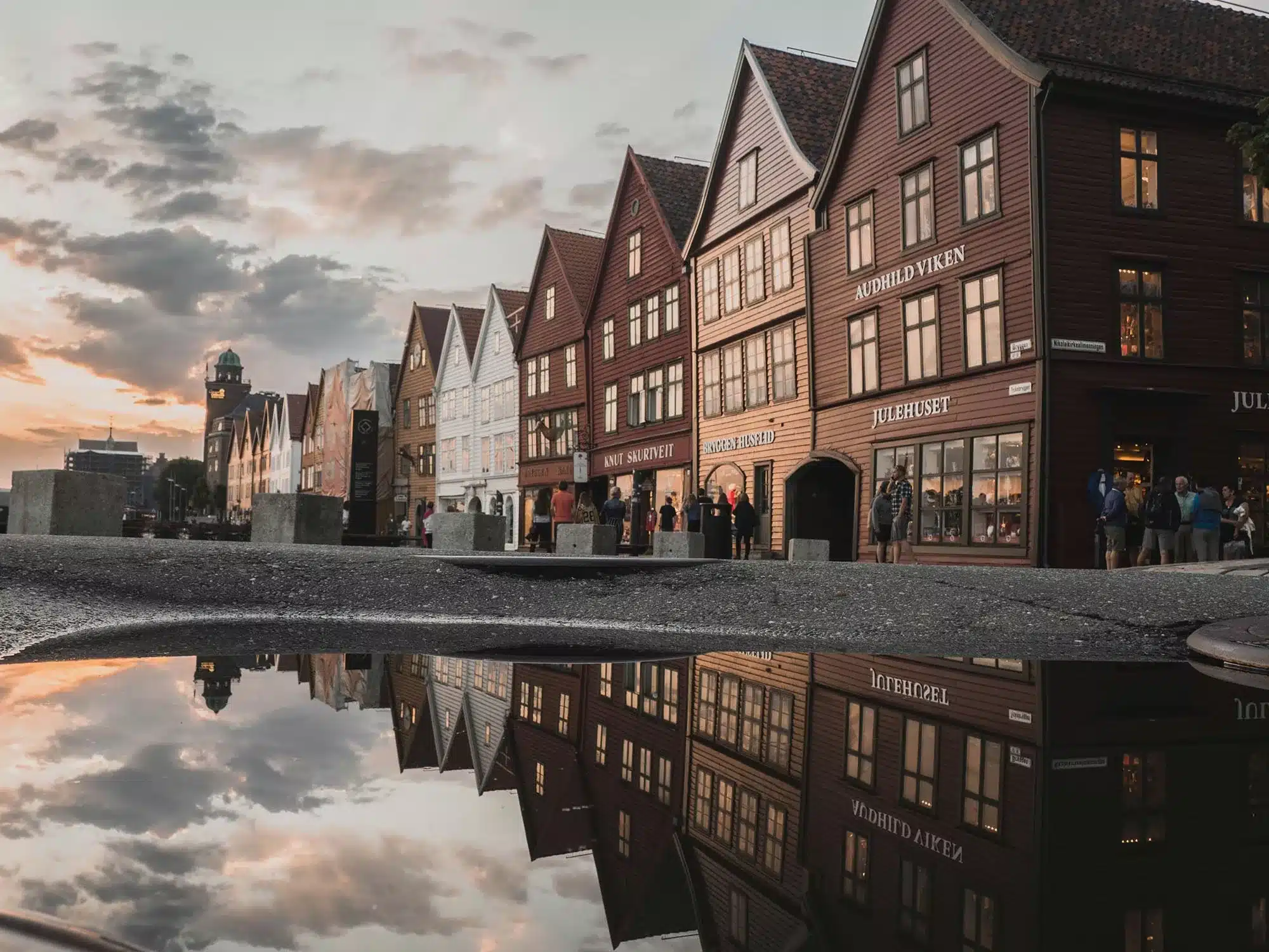 Trouver des billets d’avion pas chers pour Bergen depuis la France
