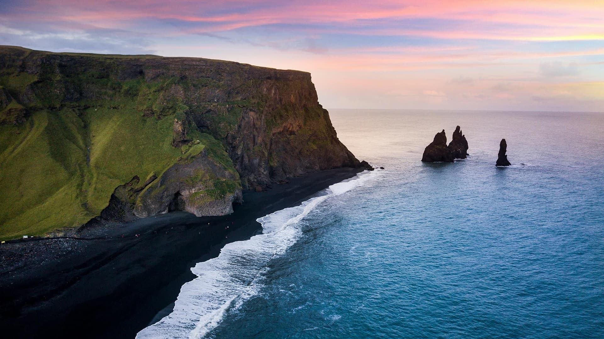 Plage de Reynisfjara en Islande