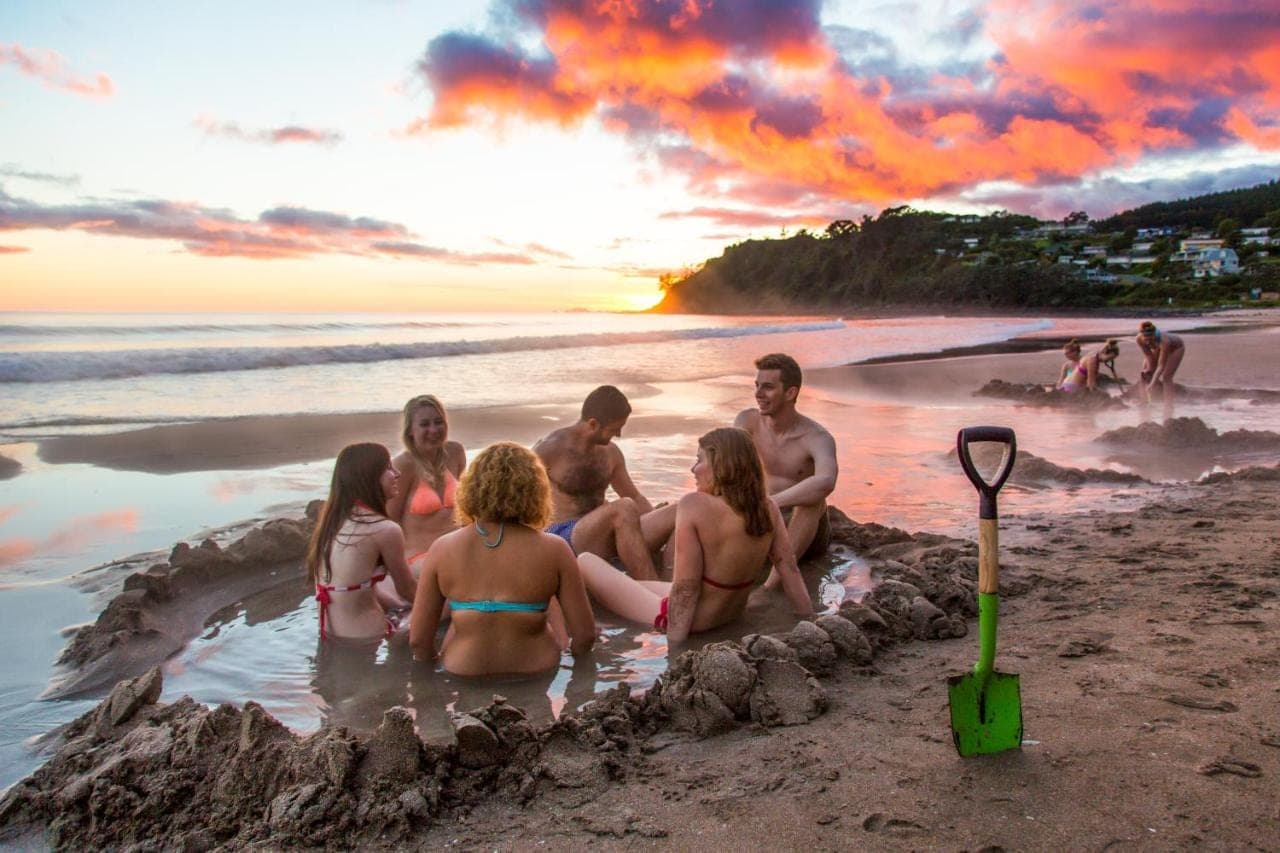 Profiter d’Hot Water Beach, le guide complet