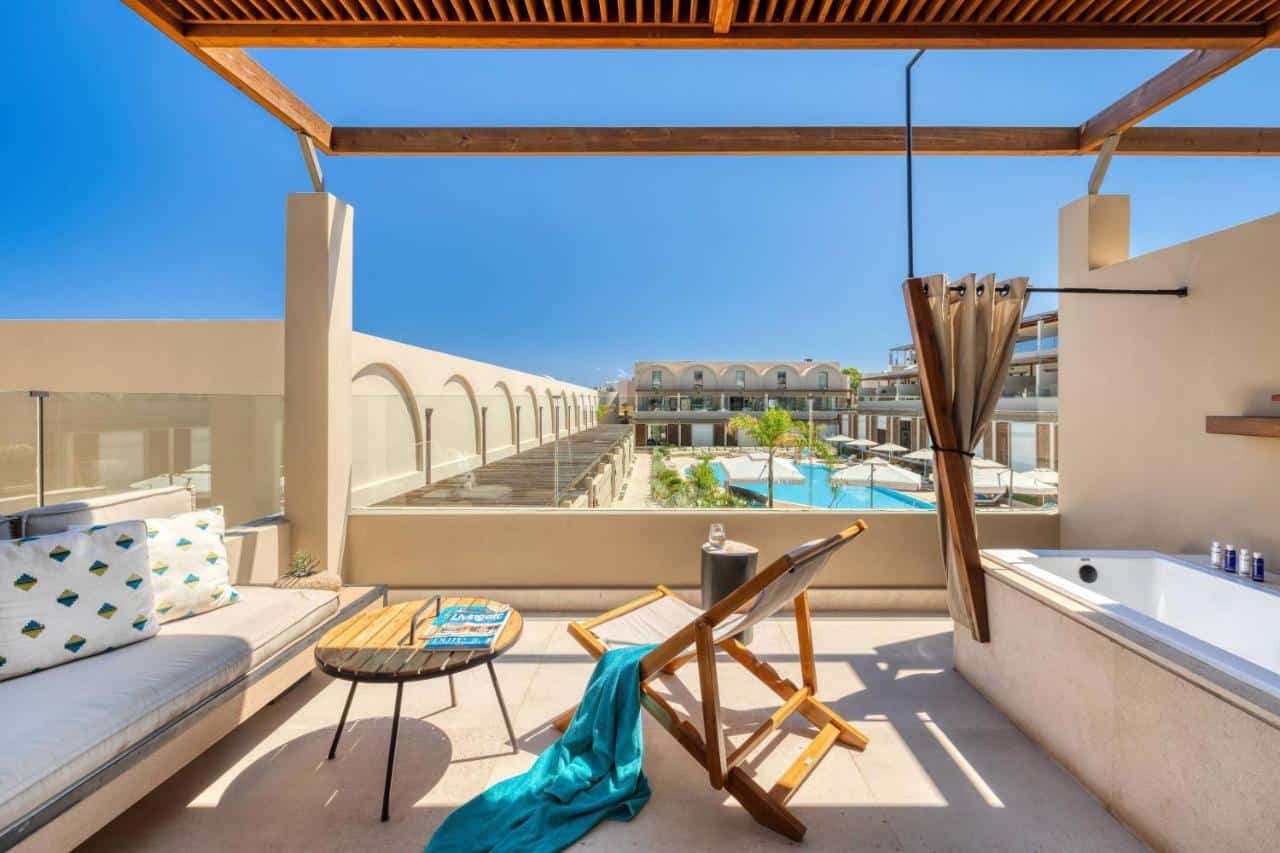Meilleurs hotels crete vue mer domes noruz chania — Top 10 des Meilleurs hôtels en bord de mer en Crete : Luxe et Détente au Paradis